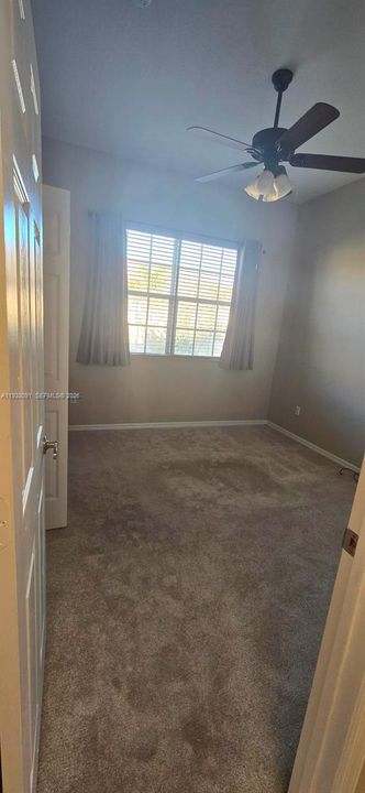 For Rent: $2,400 (2 beds, 2 baths, 1077 Square Feet)