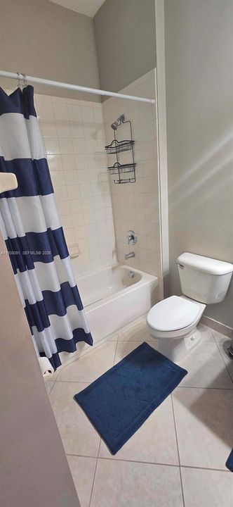 For Rent: $2,400 (2 beds, 2 baths, 1077 Square Feet)