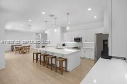 For Sale: $1,250,000 (5 beds, 4 baths, 3219 Square Feet)