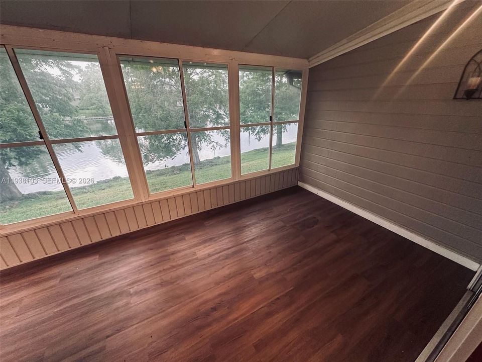 En Venta: $360,000 (3 camas, 2 baños, 0 Pies cuadrados)