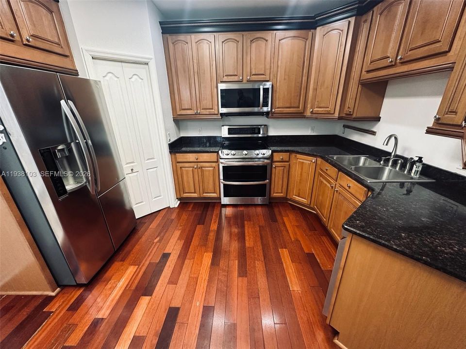 En Venta: $360,000 (3 camas, 2 baños, 0 Pies cuadrados)