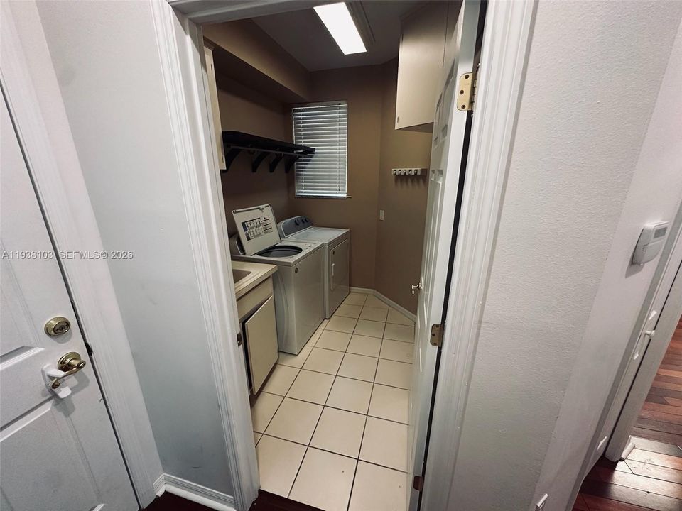 En Venta: $360,000 (3 camas, 2 baños, 0 Pies cuadrados)