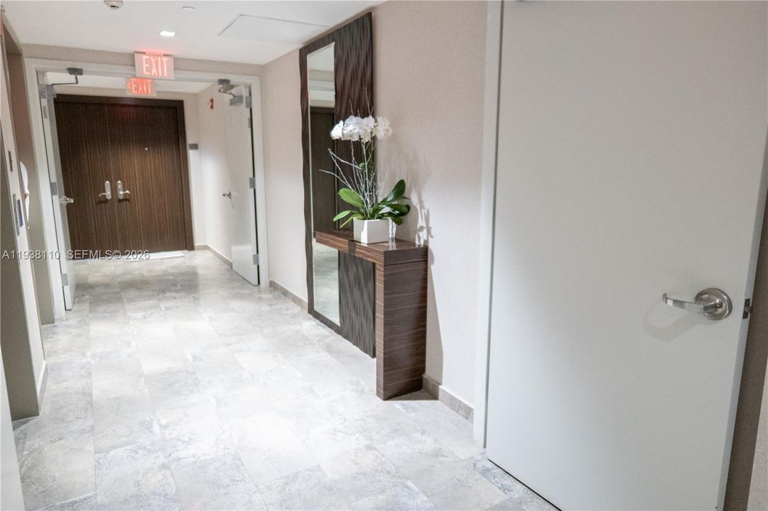 En Venta: $1,499,000 (2 camas, 2 baños, 1396 Pies cuadrados)