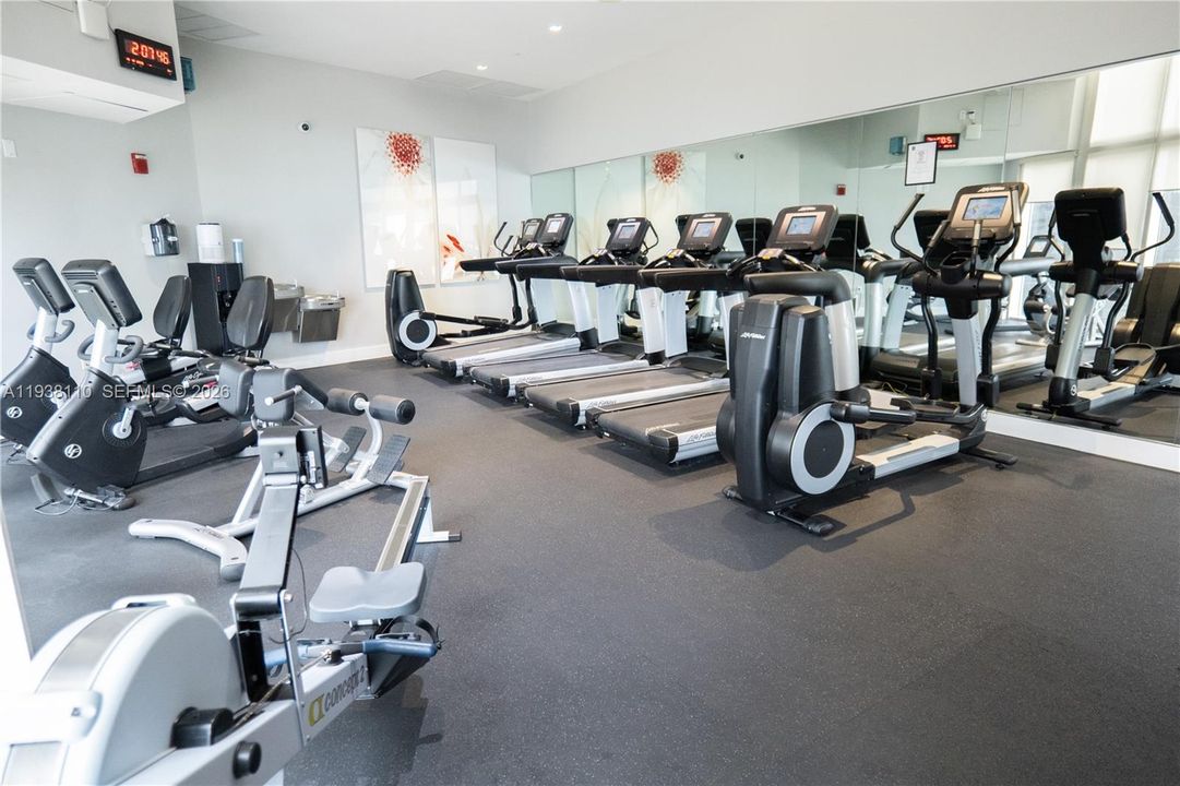 En Venta: $1,499,000 (2 camas, 2 baños, 1396 Pies cuadrados)