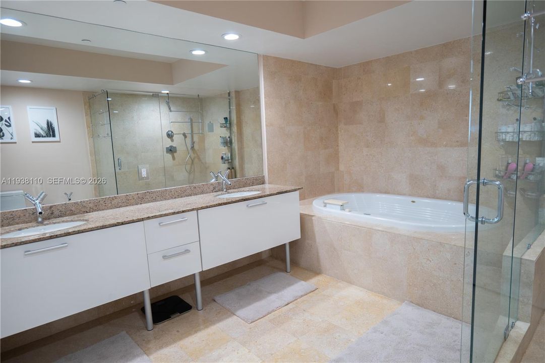 En Venta: $1,499,000 (2 camas, 2 baños, 1396 Pies cuadrados)