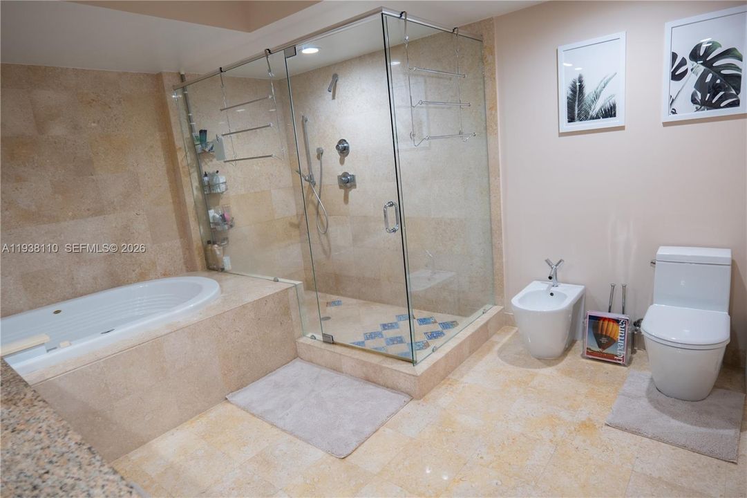 En Venta: $1,499,000 (2 camas, 2 baños, 1396 Pies cuadrados)