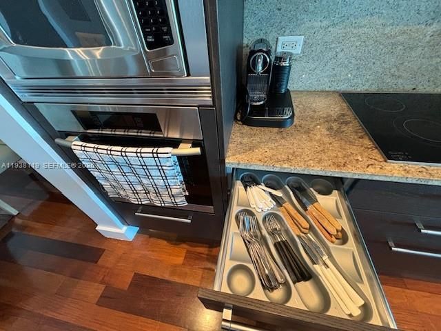 En Renta: $4,400 (1 camas, 2 baños, 912 Pies cuadrados)