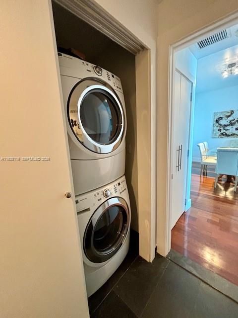 En Renta: $4,400 (1 camas, 2 baños, 912 Pies cuadrados)