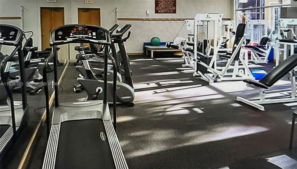 出租: $1,500 (1 贝兹, 1 浴室, 720 平方英尺)