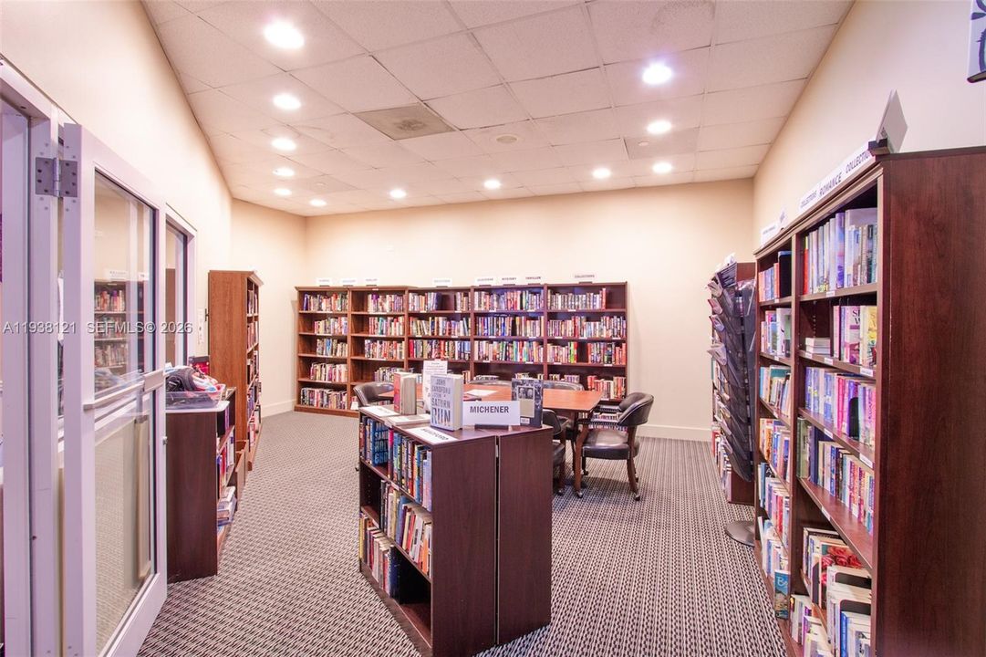 For Sale: $499,500 (3 beds, 2 baths, 2002 Square Feet)