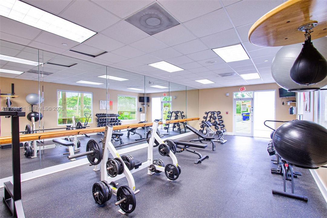 For Sale: $499,500 (3 beds, 2 baths, 2002 Square Feet)