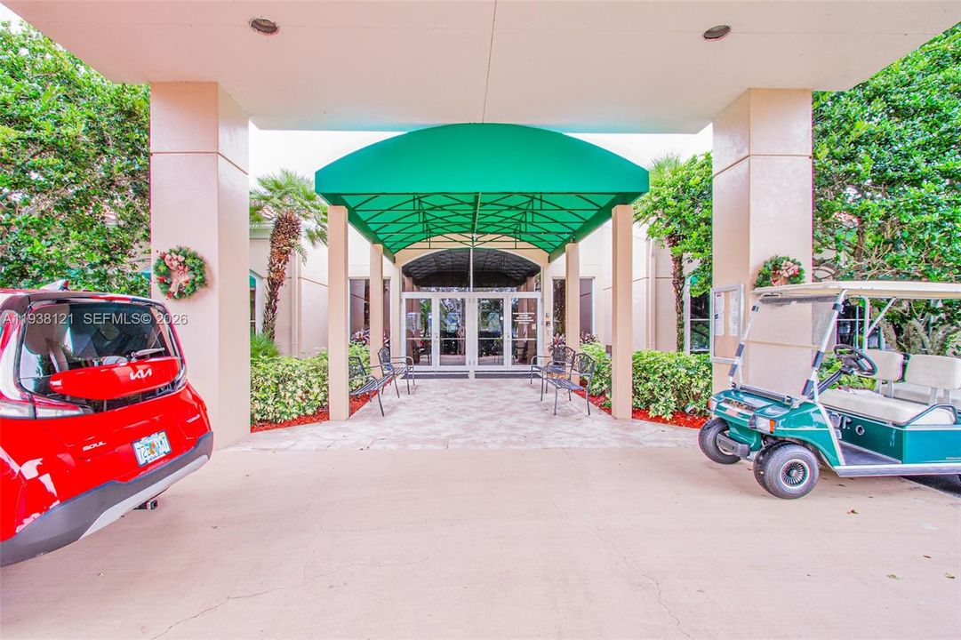 For Sale: $499,500 (3 beds, 2 baths, 2002 Square Feet)