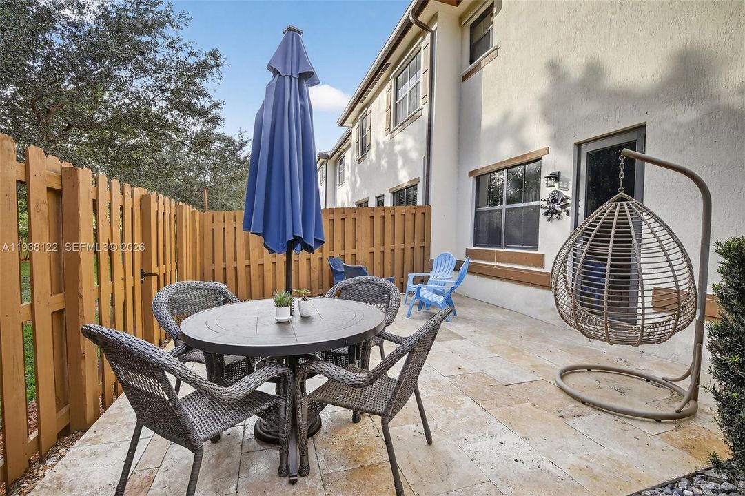 En Venta: $600,000 (3 camas, 2 baños, 1835 Pies cuadrados)