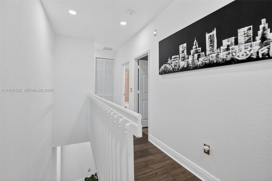 En Venta: $600,000 (3 camas, 2 baños, 1835 Pies cuadrados)