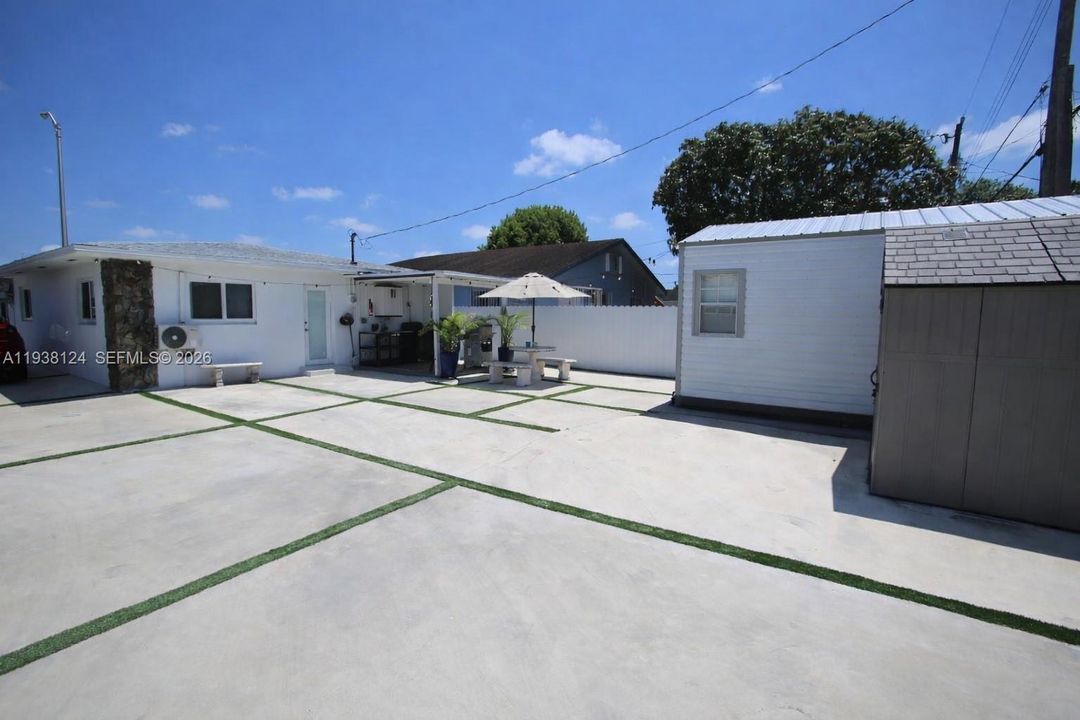 En Venta: $675,000 (3 camas, 2 baños, 1425 Pies cuadrados)