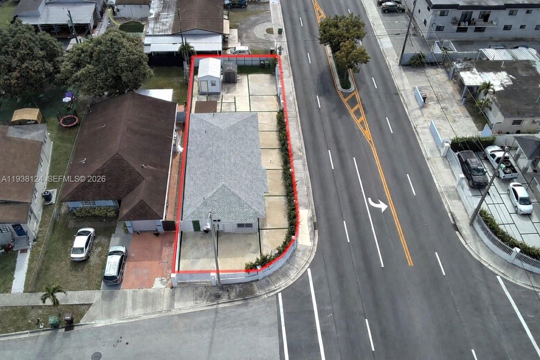 En Venta: $675,000 (3 camas, 2 baños, 1425 Pies cuadrados)