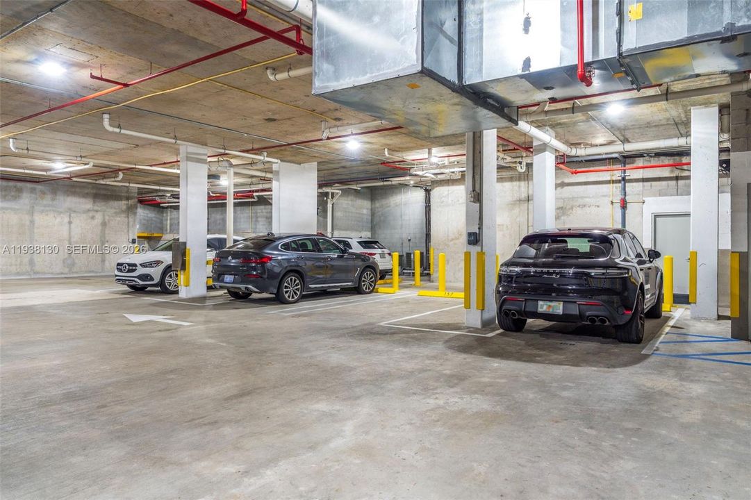 В аренду: $3,950 (2 спален, 2 ванн, 962 Квадратных фут)