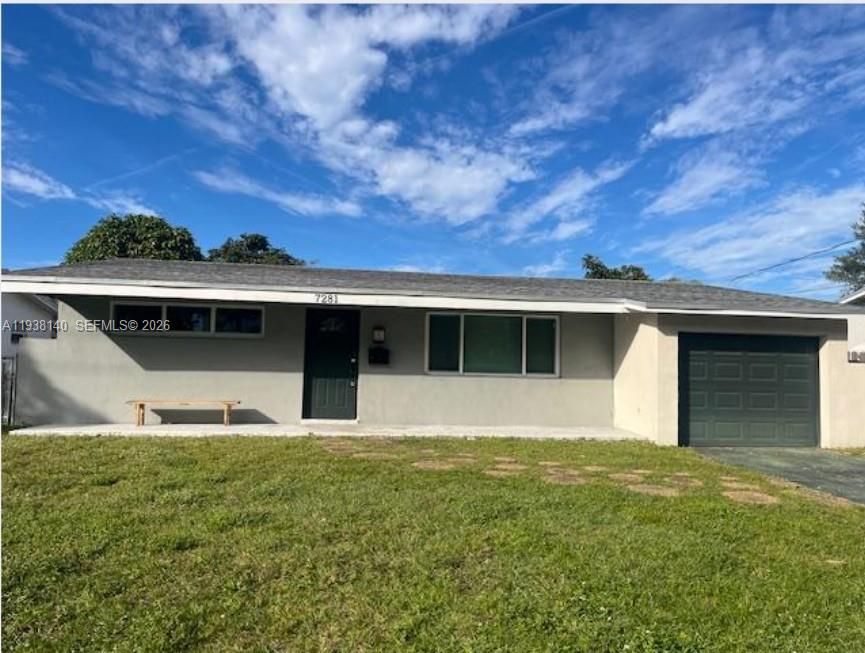 For Sale: $419,999 (2 beds, 2 baths, 1200 Square Feet)