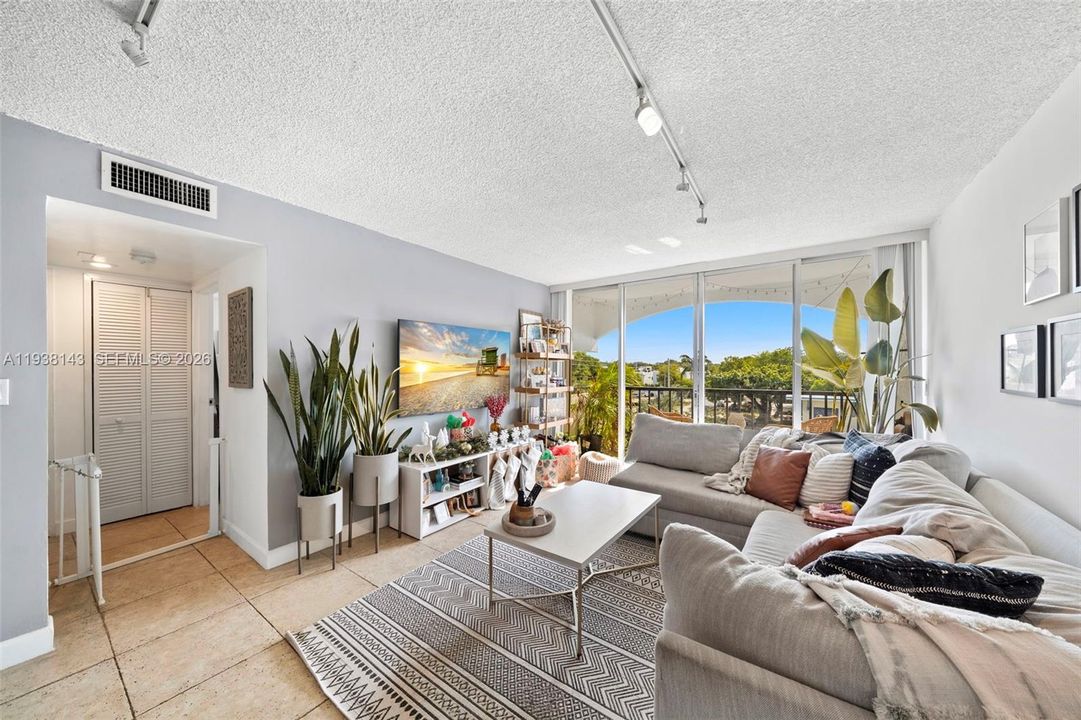 En Renta: $2,500 (2 camas, 1 baños, 831 Pies cuadrados)