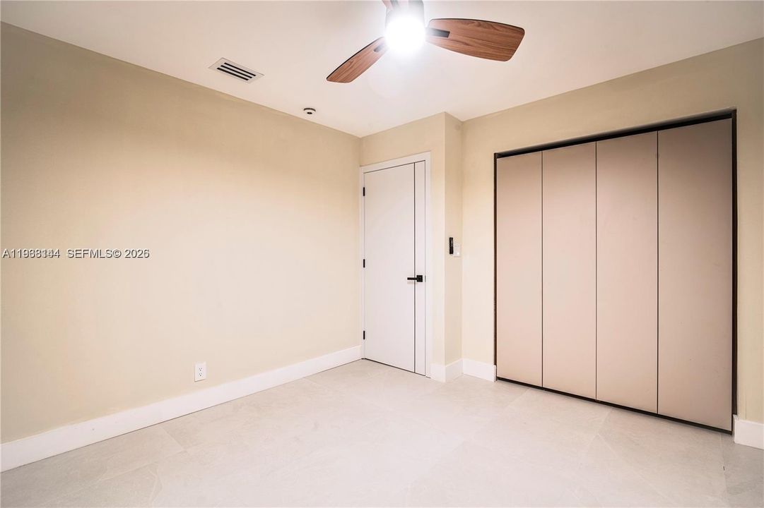 For Sale: $2,180,000 (5 beds, 3 baths, 2285 Square Feet)