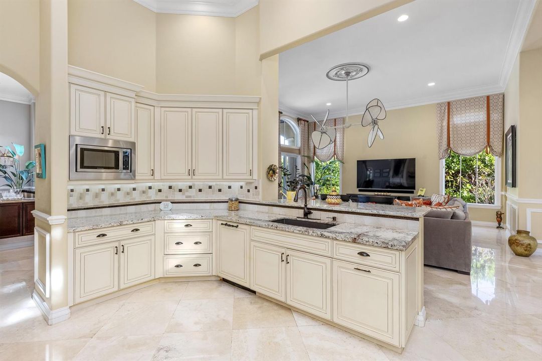 Kitchen 17