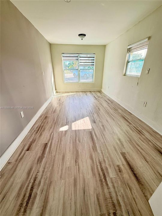 For Sale: $540,000 (4 beds, 2 baths, 1685 Square Feet)