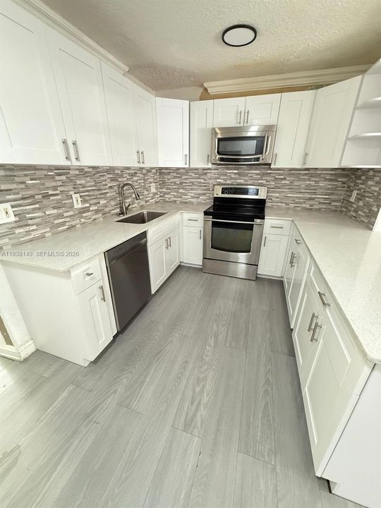 待售: $495,000 (3 贝兹, 2 浴室, 1295 平方英尺)