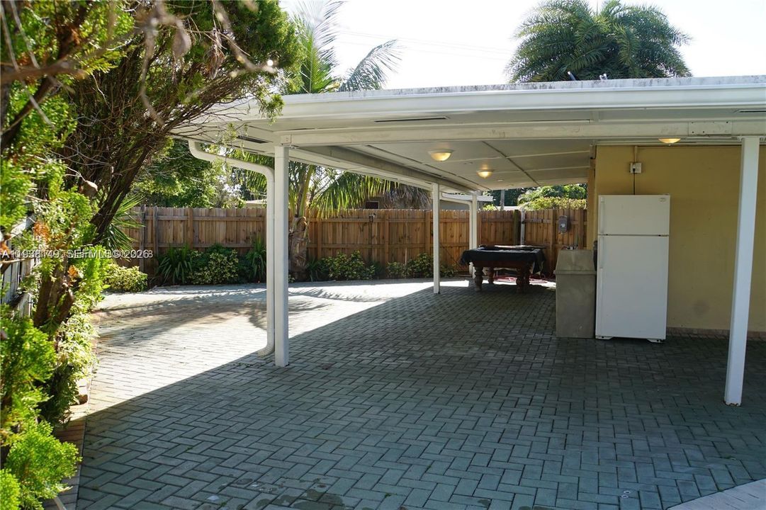 待售: $495,000 (3 贝兹, 2 浴室, 1295 平方英尺)