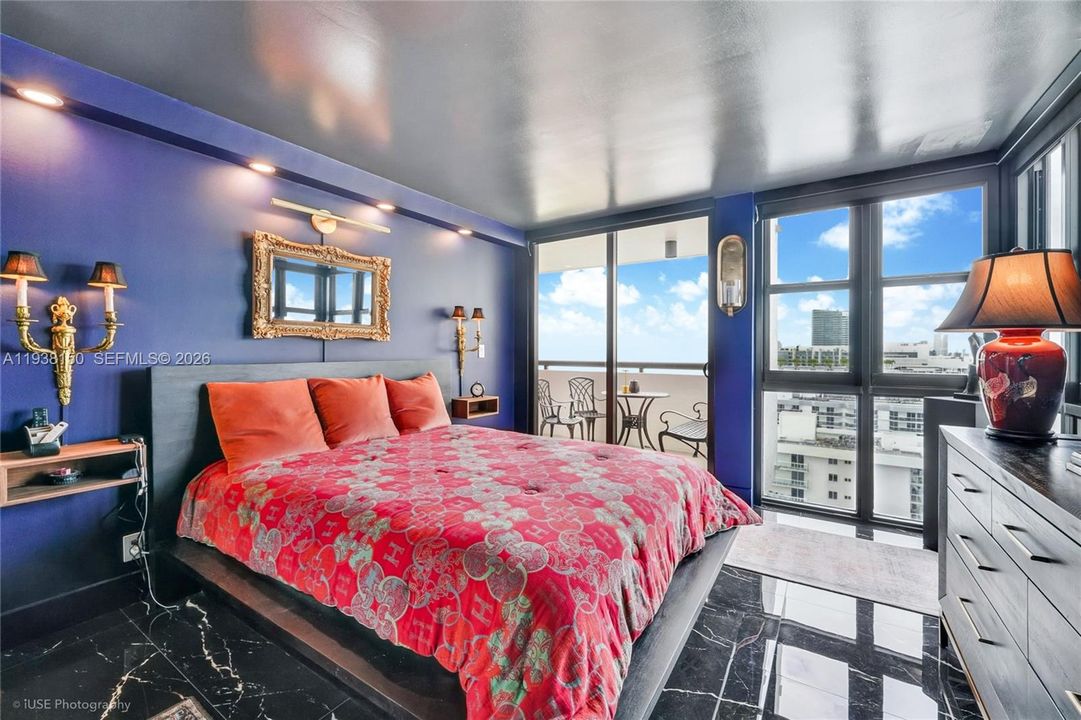 For Rent: $6,000 (1 beds, 1 baths, 798 Square Feet)