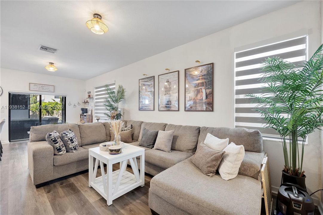 待售: $500,000 (3 贝兹, 2 浴室, 1514 平方英尺)