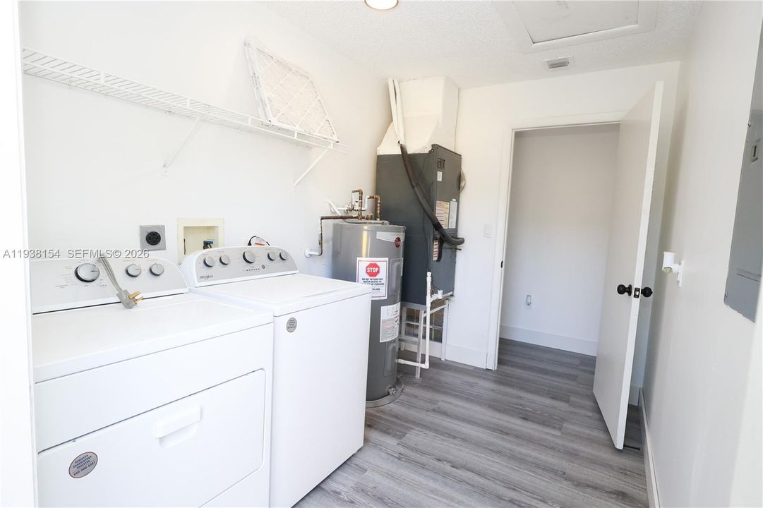 En Venta: $450,000 (3 camas, 1 baños, 1118 Pies cuadrados)