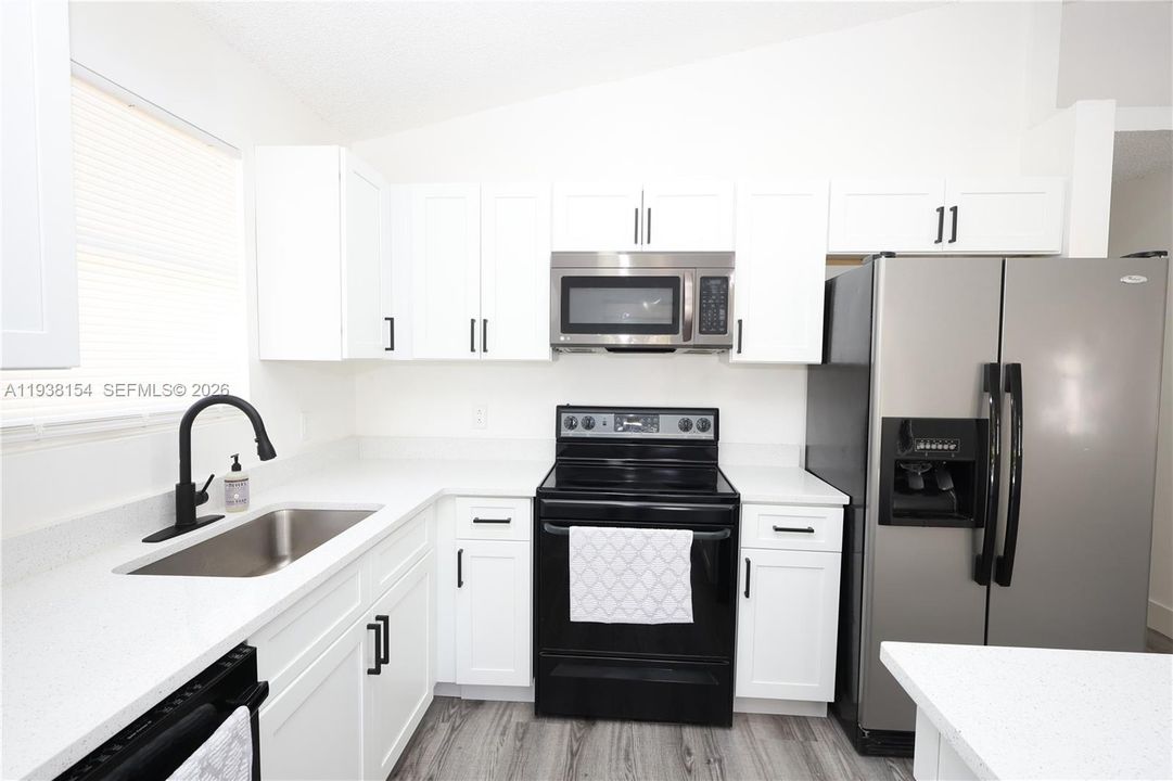 En Venta: $450,000 (3 camas, 1 baños, 1118 Pies cuadrados)