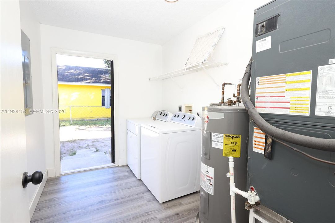 En Venta: $450,000 (3 camas, 1 baños, 1118 Pies cuadrados)