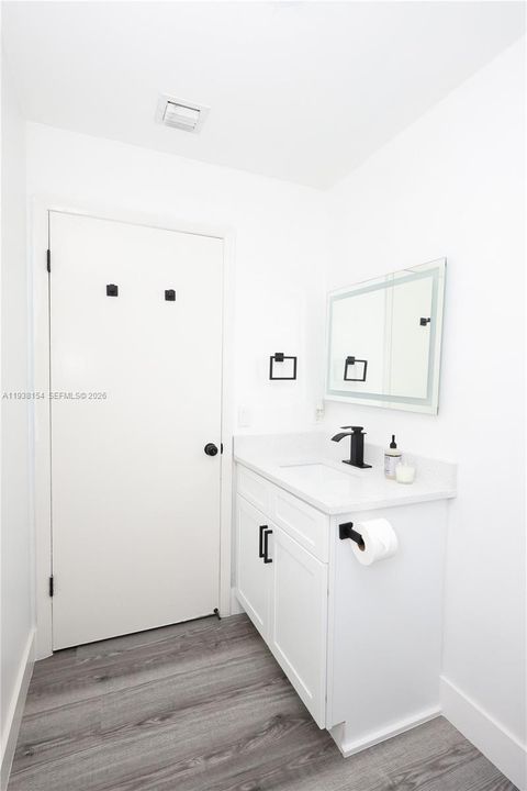 En Venta: $450,000 (3 camas, 1 baños, 1118 Pies cuadrados)