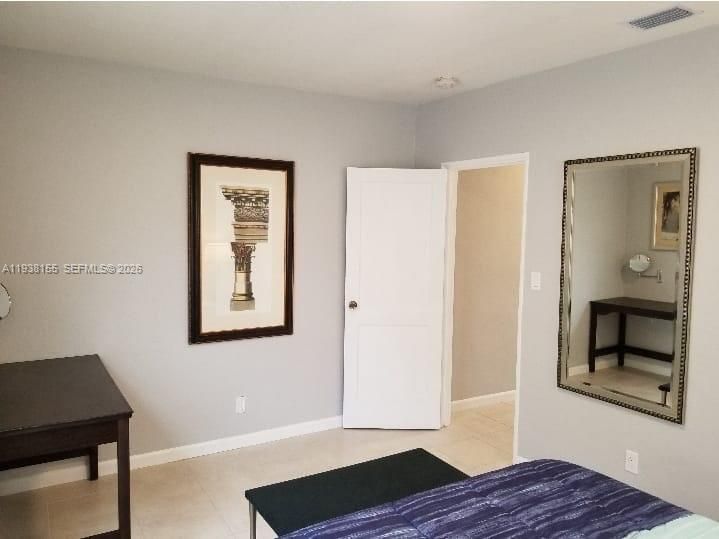 В аренду: $2,175 (2 спален, 1 ванн, 1712 Квадратных фут)