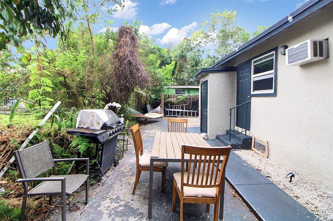 Back area for tenants to have out door use.