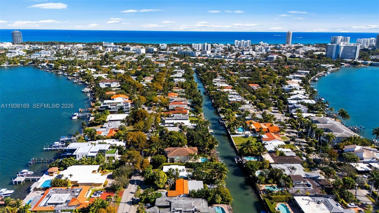 For Sale: $6,480,000 (5 beds, 5 baths, 3941 Square Feet)