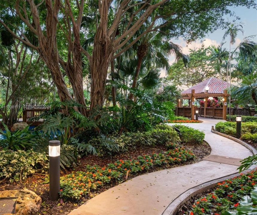 В аренду: $4,000 (2 спален, 2 ванн, 1535 Квадратных фут)