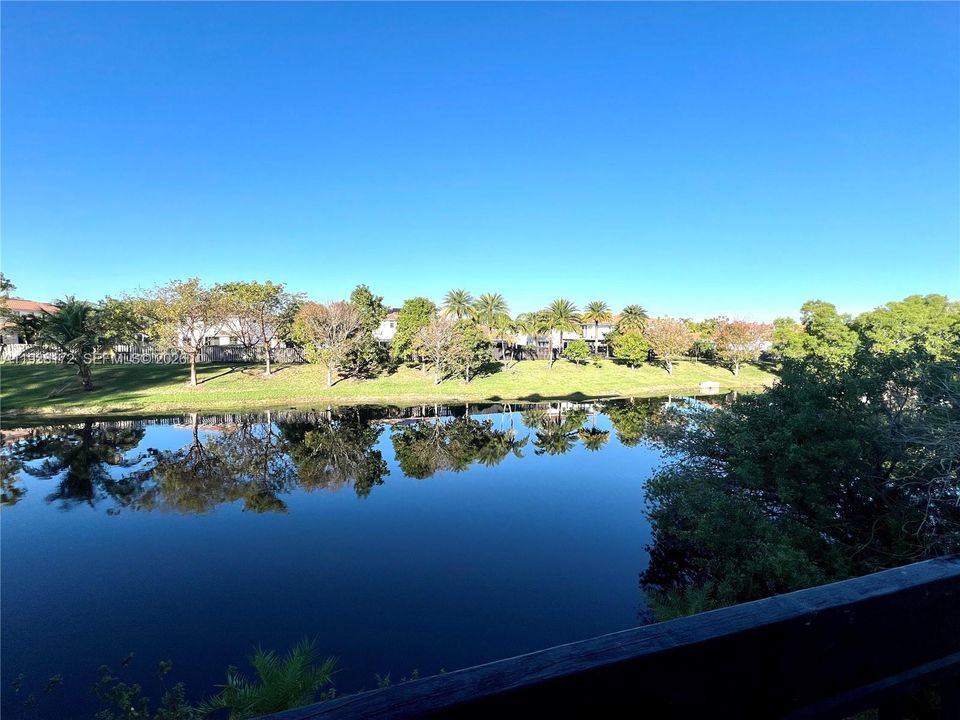 For Rent: $2,160 (1 beds, 1 baths, 773 Square Feet)