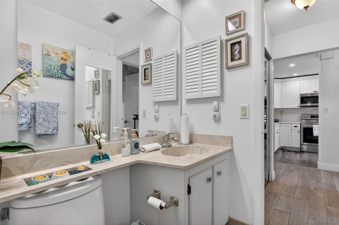 待售: $375,000 (2 贝兹, 2 浴室, 1491 平方英尺)