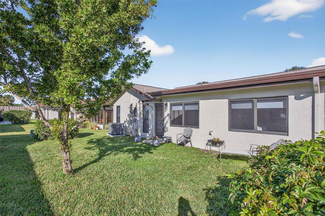 待售: $375,000 (2 贝兹, 2 浴室, 1491 平方英尺)