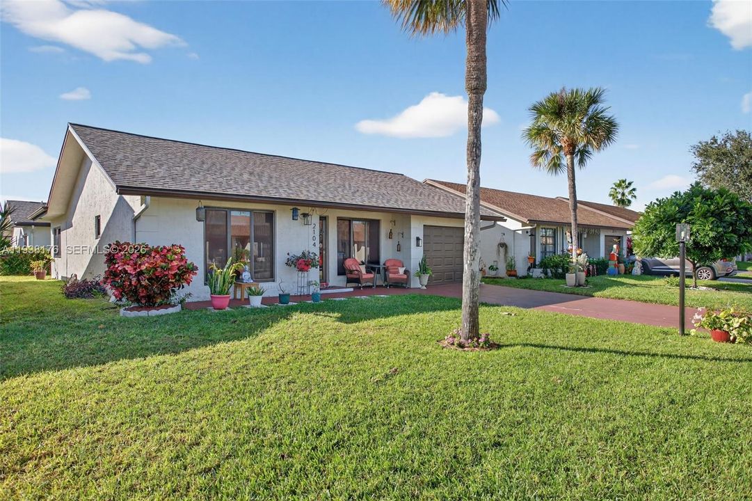 待售: $375,000 (2 贝兹, 2 浴室, 1491 平方英尺)