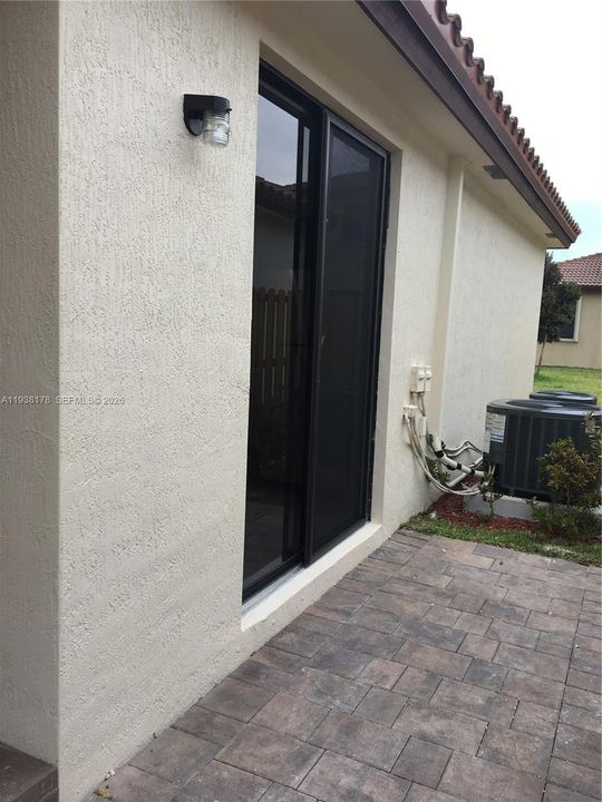 В аренду: $4,200 (5 спален, 3 ванн, 3196 Квадратных фут)