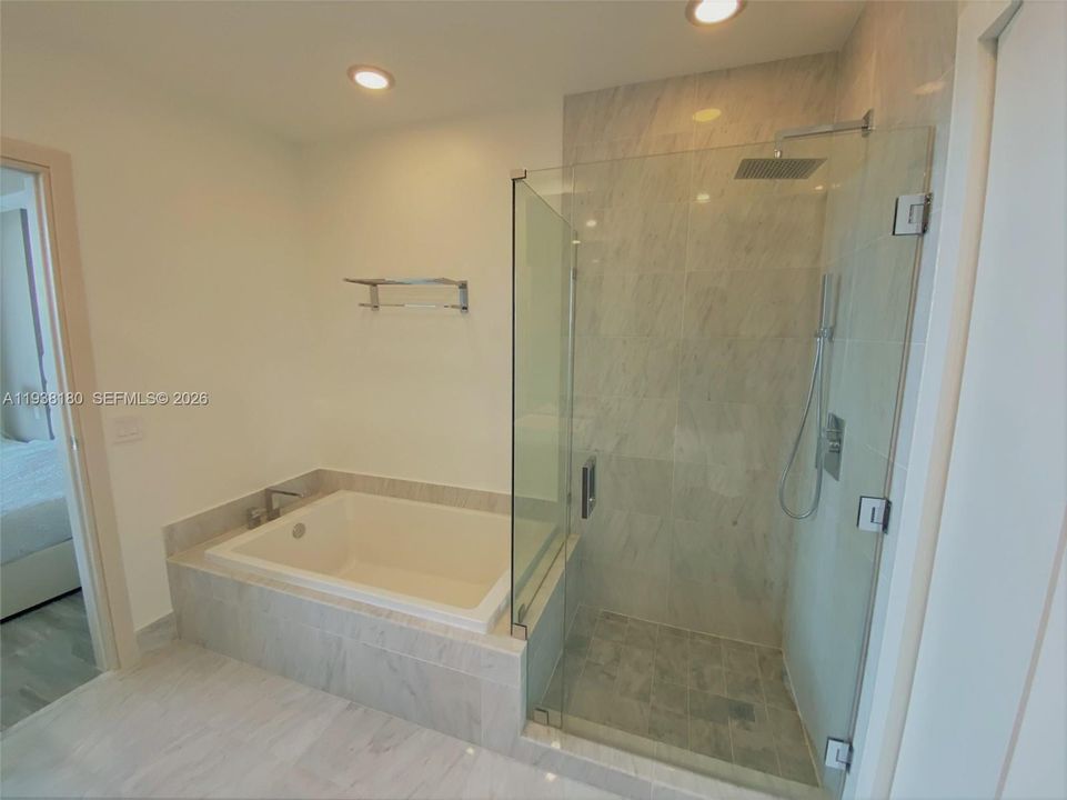 En Renta: $7,600 (2 camas, 2 baños, 1250 Pies cuadrados)