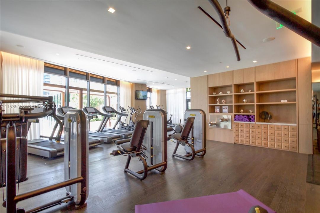 En Renta: $7,600 (2 camas, 2 baños, 1250 Pies cuadrados)