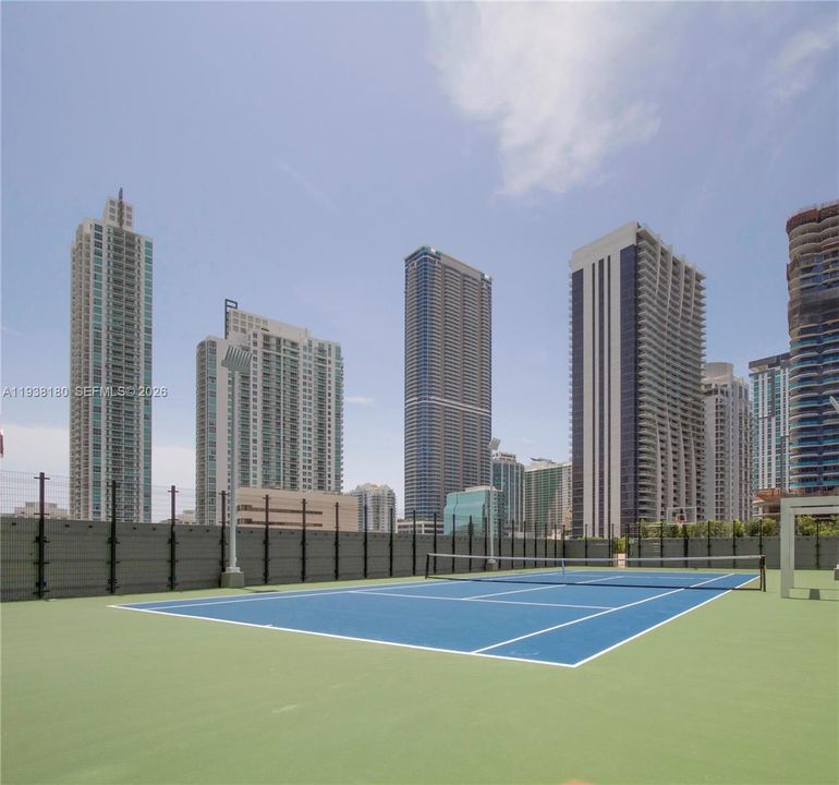 En Renta: $7,600 (2 camas, 2 baños, 1250 Pies cuadrados)