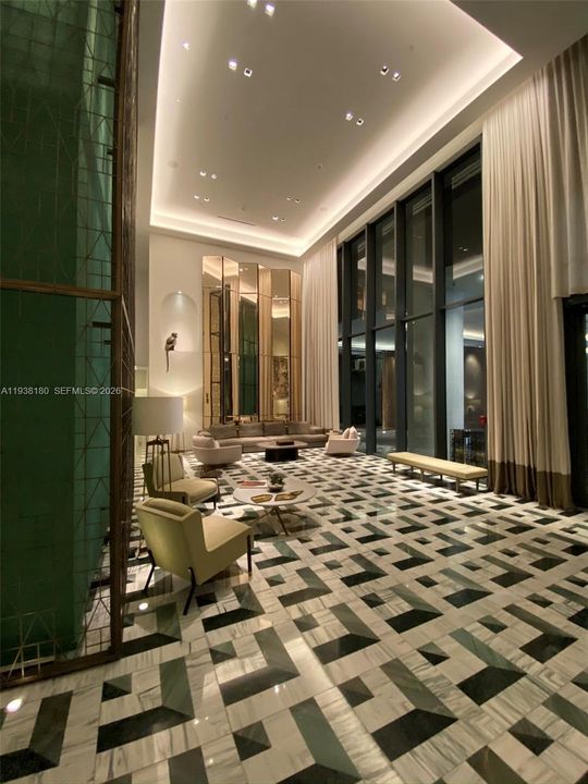 En Renta: $7,600 (2 camas, 2 baños, 1250 Pies cuadrados)