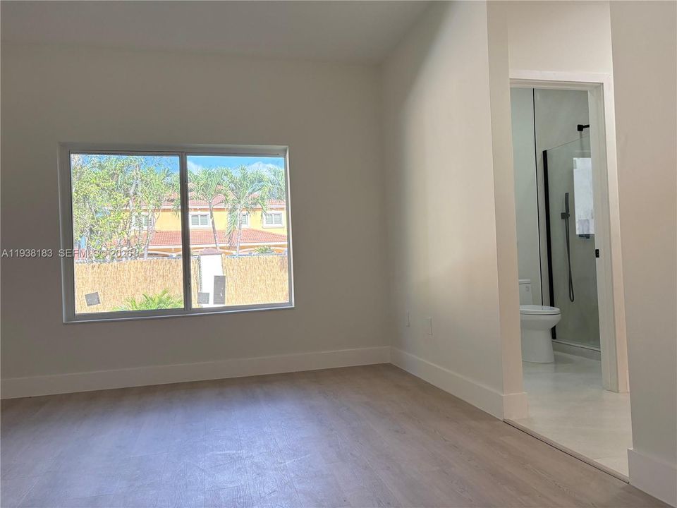 待售: $789,000 (3 贝兹, 2 浴室, 1546 平方英尺)