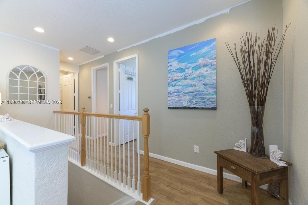 En Renta: $2,900 (3 camas, 2 baños, 2164 Pies cuadrados)