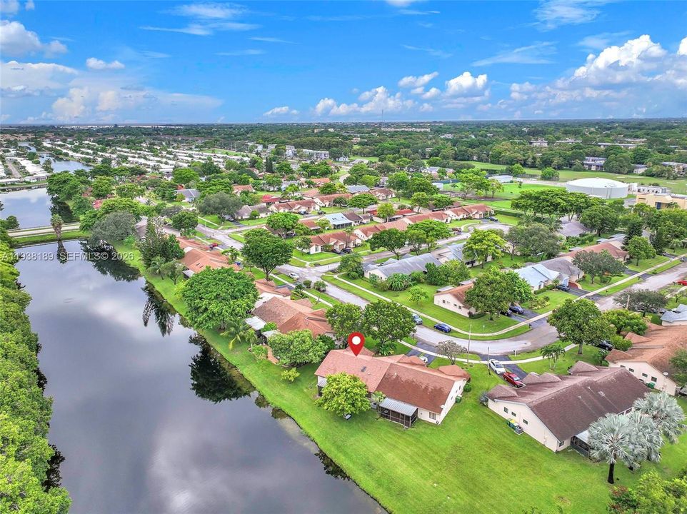 待售: $379,000 (2 贝兹, 2 浴室, 1194 平方英尺)